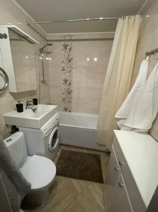 Cozy Apartment Close To Riga Airport 外观 照片
